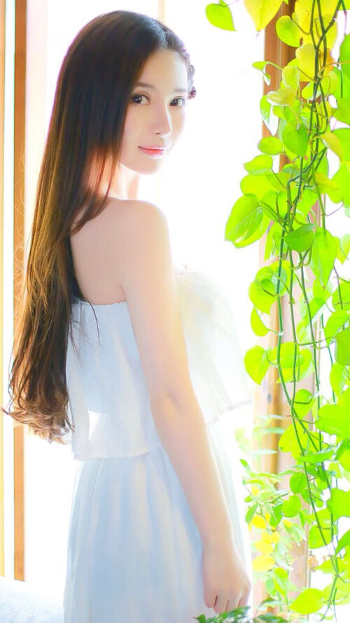 足球联赛新人横空出世表现惊艳，足球新人排名